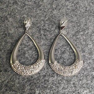 Teardrop Earrings Women’s Medium Silver Rhinestone Drop Sparkle Formal Chic Gent